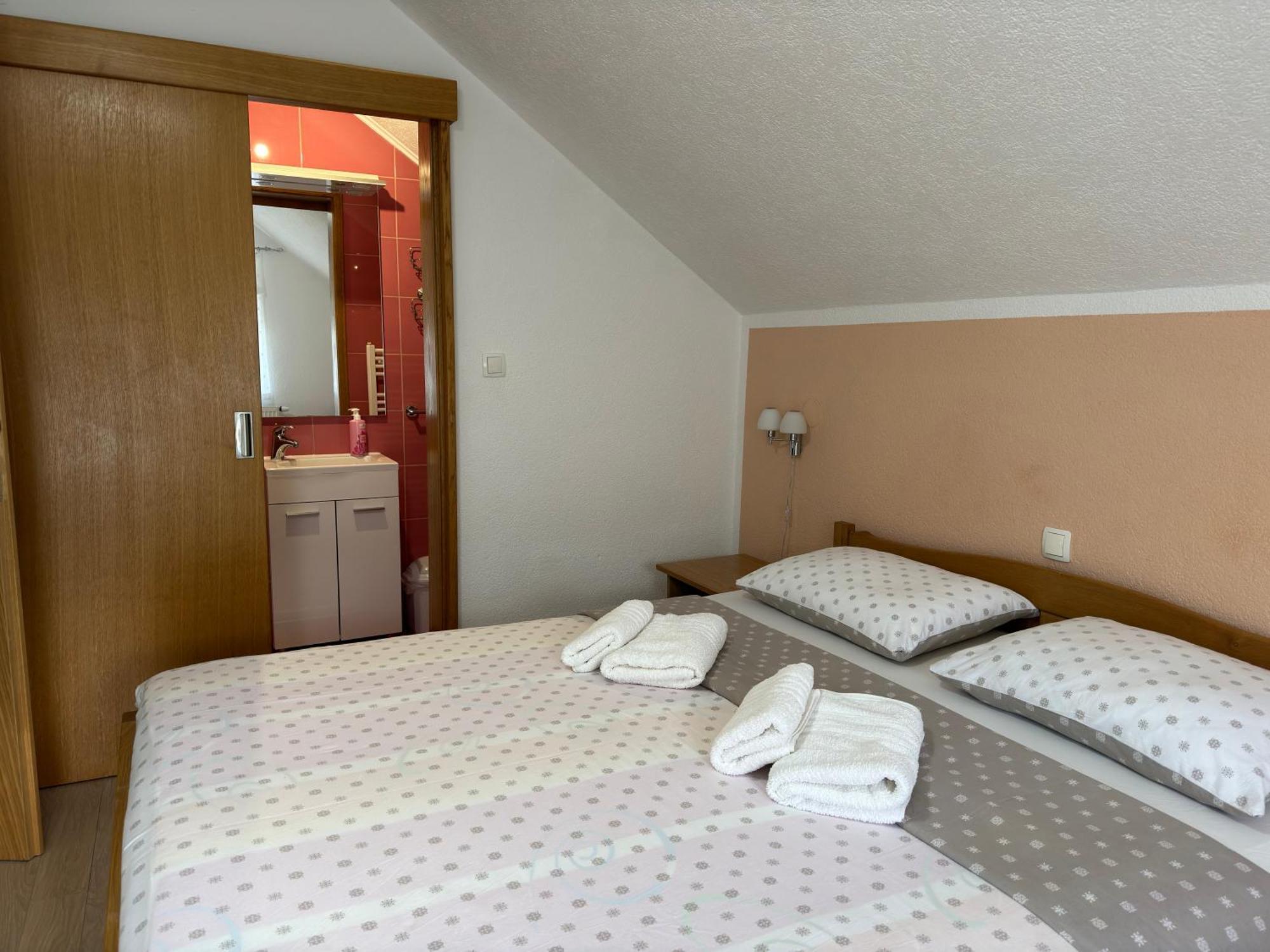 Hotel House Kajfes Plitvička Jezera Exterior foto